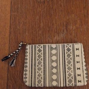 [SOLD] Madewell mini pom-pom pouch